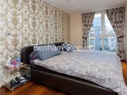 2 Bedroom flat to rent in Mahogany House, Lensbury...