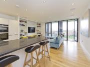 2 bedroom flat to rent in north kensington