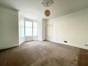 2 Bedroom Flat To Rent In Shaftesbury Street, Alloa, FK10