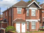 2 bedroom flat to rent in Southampton SO16 36100446 on