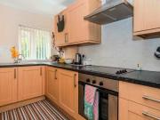 2 Bedroom Flat To Rent In The Green, Rowlands Castle, PO9