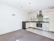 2 bedroom flat to rent in Westmoreland Road Bromley BR2...