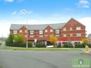 2 bedroom Flat to rent, Richmond Meech Drive,...