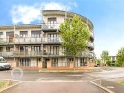 2 bedroom Flat to rent, Waterstone Way, Greenhithe, DA9...