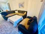 2 bedroom flat with 2 bathrooms cosy and clean