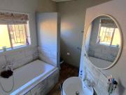 2 Bedroom Freestanding To Let in Lyttelton Manor