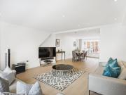 2 bedroom Furnished Maisonette on Kings Road