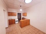 2 Bedroom Garden Cottage To Let in Roseville