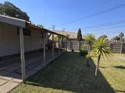 2 Bedroom Garden Cottage To Let in Van Riebeeck Park