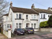 2 Bedroom Ground Flat