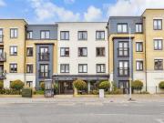 2 Bedroom Ground Flat
