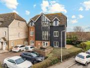 2 bedroom ground flat for sale