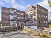 2 bedroom ground flat for sale