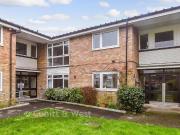 2 bedroom ground flat for sale