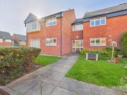 2 bedroom ground flat for sale