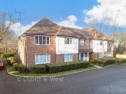 2 bedroom ground flat for sale