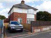 2 bedroom ground flat for sale