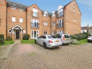 2 bedroom ground flat for sale