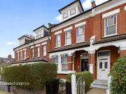 2 bedroom ground flat for sale