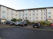 2 bedroom ground flat for sale