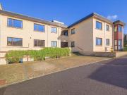 2 bedroom ground flat for sale