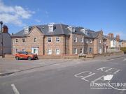 2 bedroom ground flat for sale