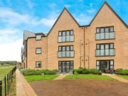 2 bedroom ground flat for sale