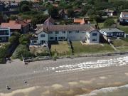 2 bedroom ground flat for sale