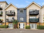 2 bedroom ground flat for sale