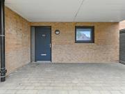 2 bedroom ground flat for sale