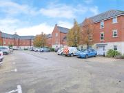 2 bedroom ground flat for sale