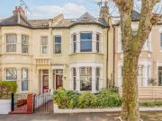 2 bedroom ground flat for sale