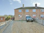 2 bedroom ground flat for sale