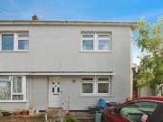 2 bedroom ground flat for sale