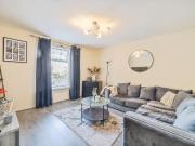 2 bedroom ground flat for sale