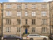 2 bedroom ground flat for sale