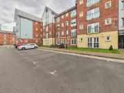 2 bedroom ground flat for sale