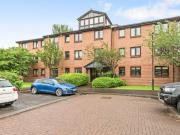 2 bedroom ground flat for sale