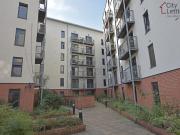 2 bedroom ground flat to rent