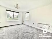 2 bedroom ground floor flat for rent in Cavell Drive,...