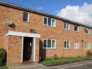 2 bedroom ground floor flat for rent in Central Yeovil,...