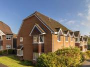 2 bedroom ground floor flat for rent in Ellingham Close...