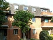 2 Bedroom Ground Floor Flat For Rent In Huntly Grove,...