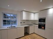 2 bedroom ground floor flat for rent in Parkway Gardens AL8