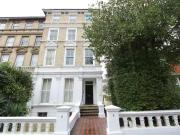 2 bedroom ground floor flat for rent in St. Annes Road,...