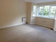2 bedroom ground floor flat for rent in The Landmark...
