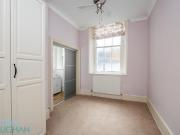 2 bedroom ground floor flat for sale in 26 Sussex...