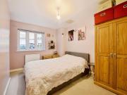 2 bedroom ground floor flat for sale in Cezanne Road,...