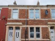 2 Bedroom Ground Floor Flat For Sale In Gateshead, Tyne...