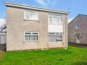 2 Bedroom Ground Floor Flat For Sale In Kilwinning, Ayrshire